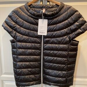 Cotes of London The St Ives Down Vest in Midnight Black L D4